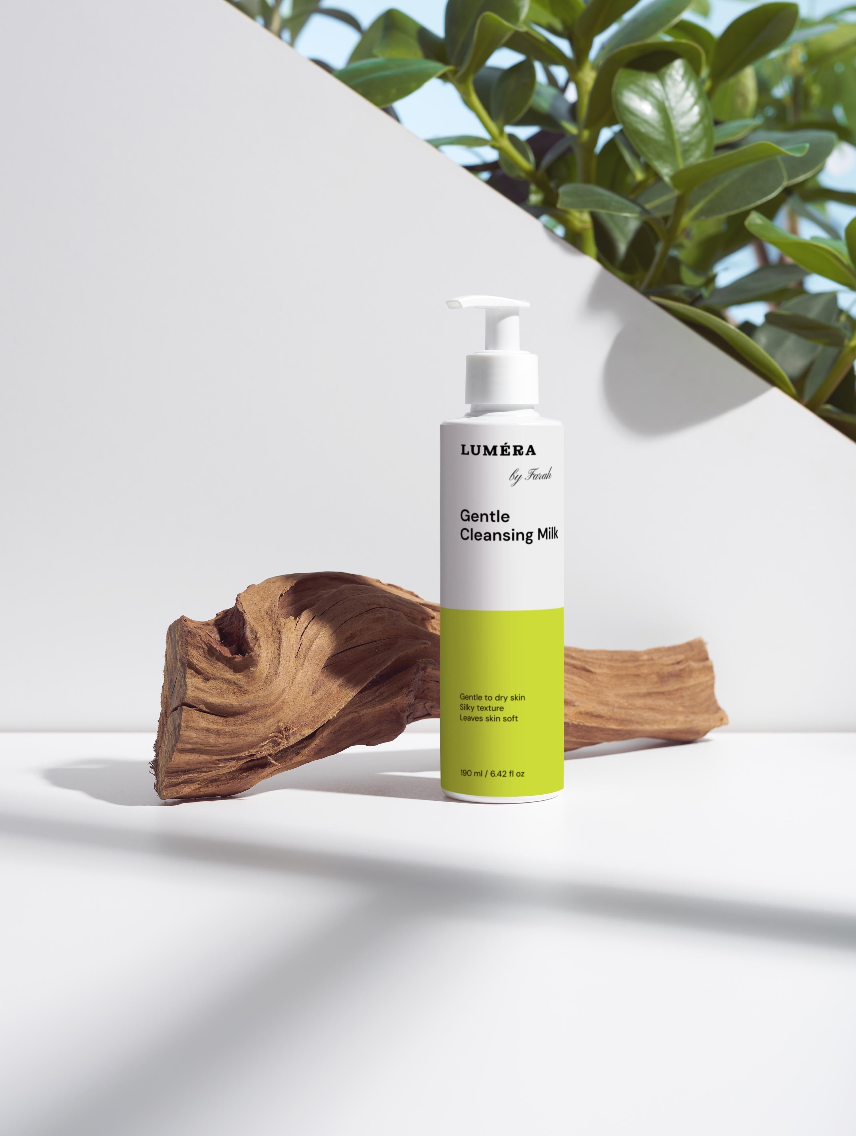 Luméra Gentle Cleansing Milk