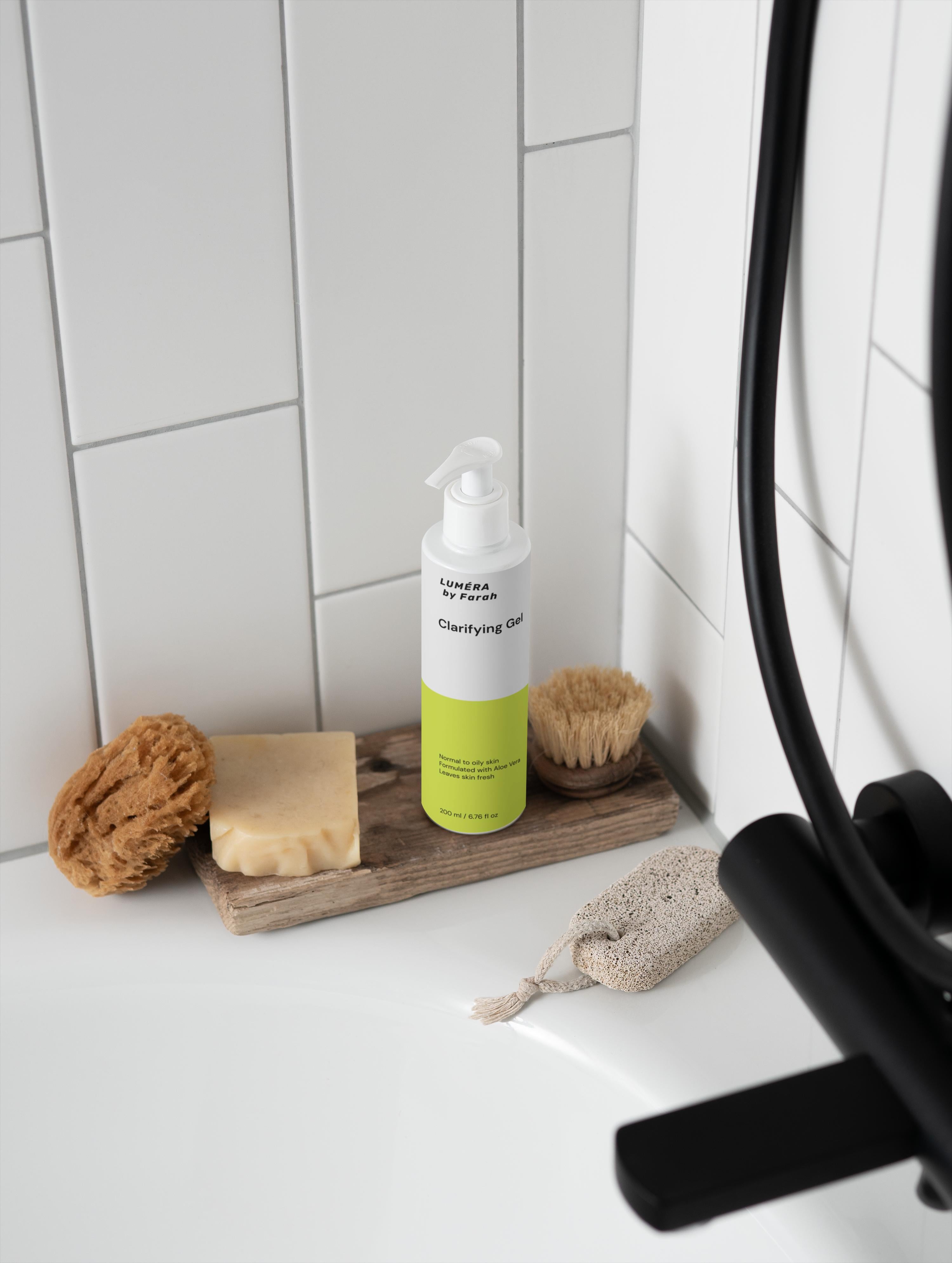 Luméra Clear Balance Gel Cleanser